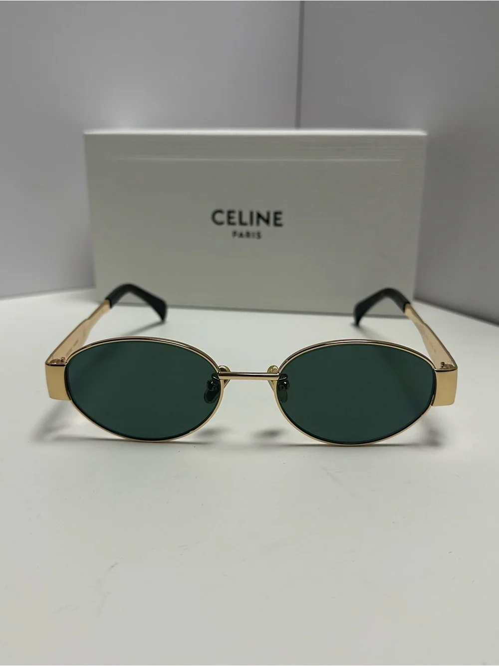 Audrey & Celine gold tone